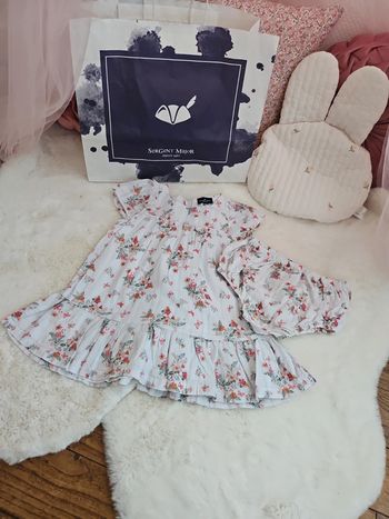 Robe papillons fleurs