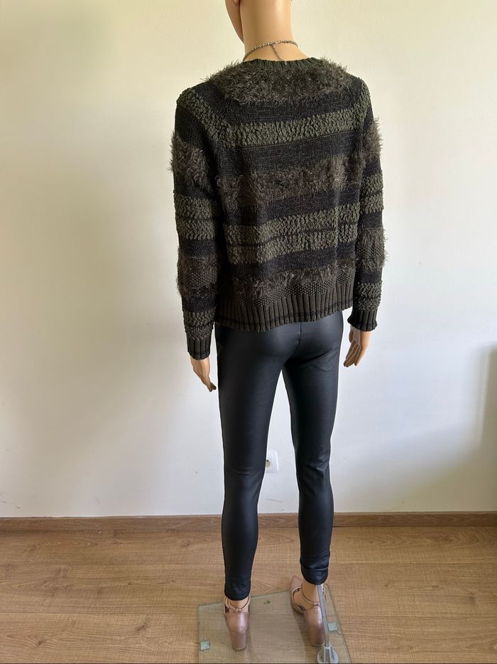 Pull vert kaki à manches longues Only taille S jamais porté - photo numéro 6