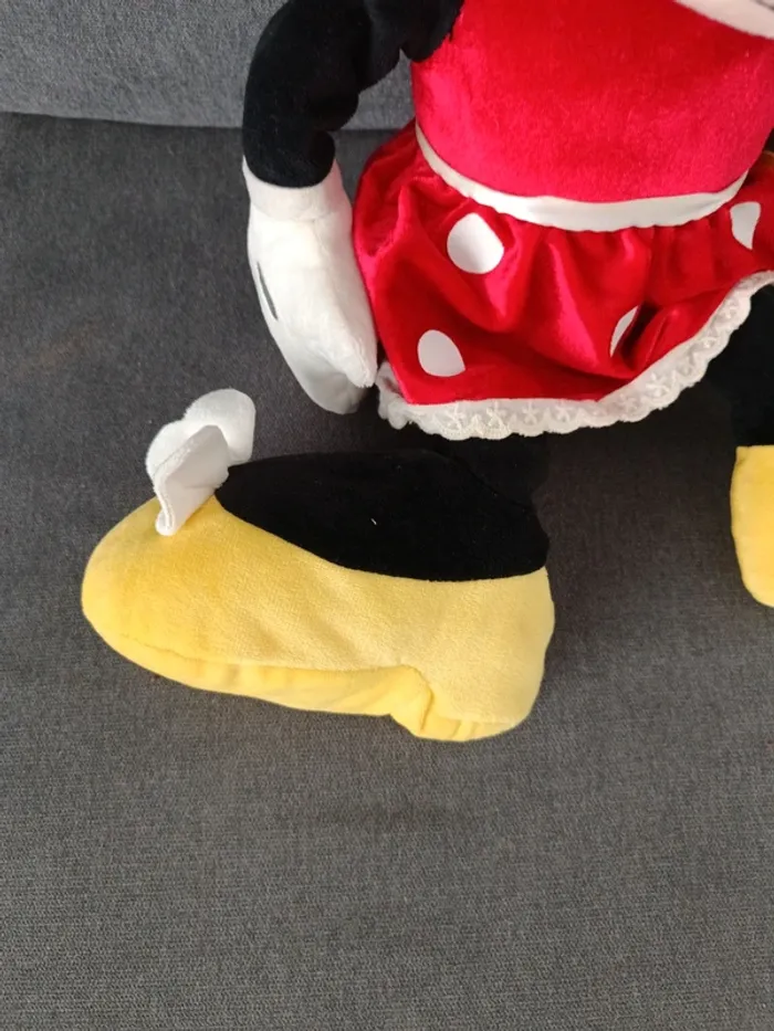 Peluche Minnie Disney - photo numéro 2