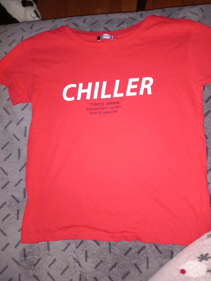 T-shirt taille xs jennyfer - photo numéro 1