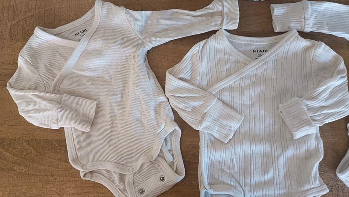 Lot 3 bodys beige/crème évolutif - photo numéro 2