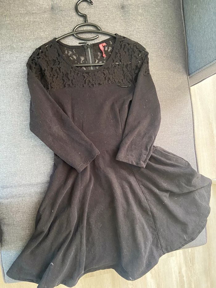 Robe Freeman porter