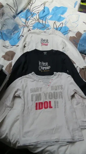 tee-shirts