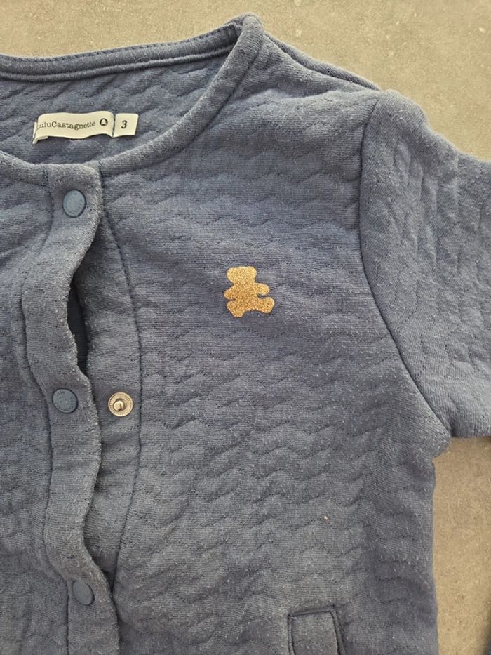 Cardigan veste a pression fille bleu lulu Castagnette T3ans bon état - photo numéro 3