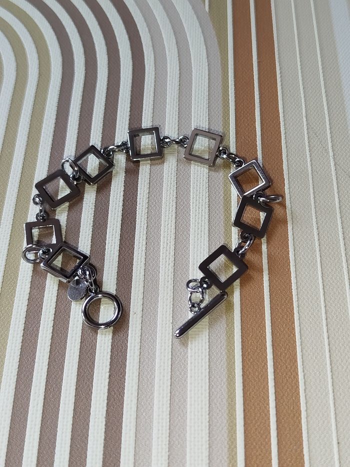 Manège à bijoux Bracelet à Charms Femme ou Ado Neuf