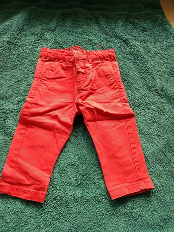 Pantalon rouge