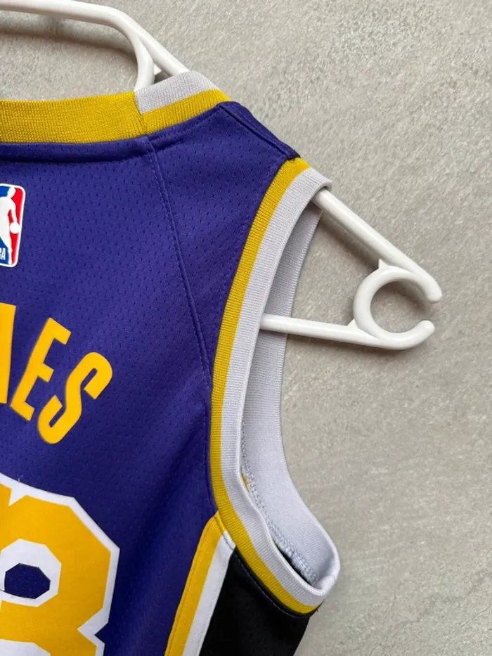 Ensemble enfant maillot de basket Lakers NBA taille S - photo numéro 6