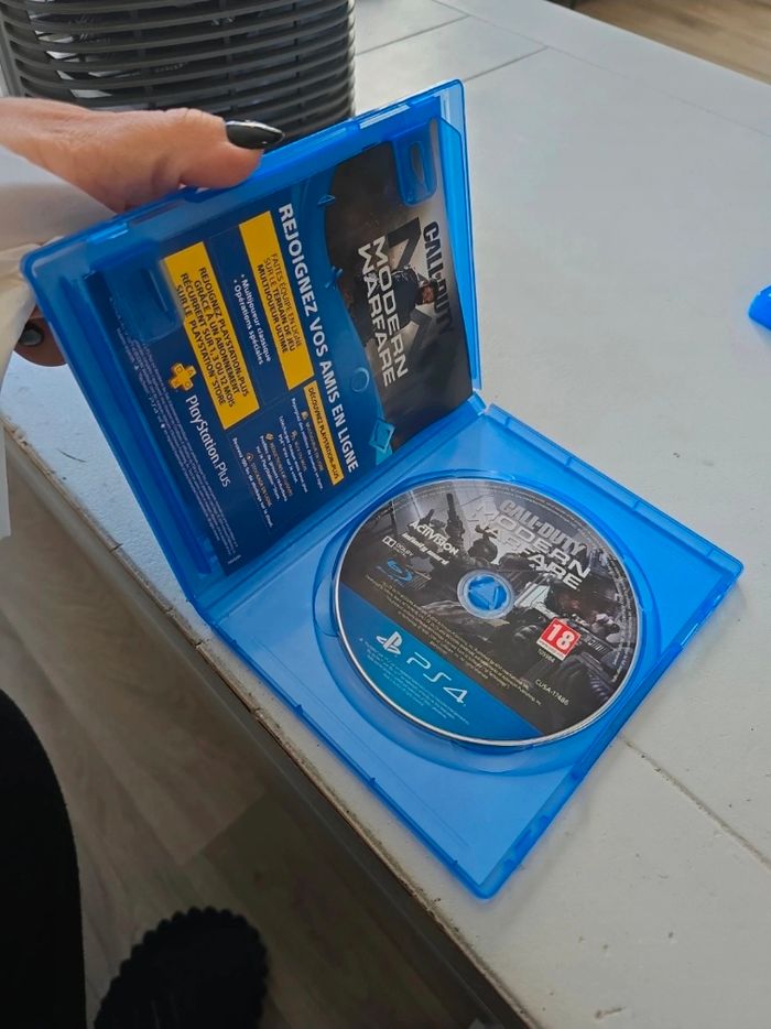 Call of Duty Moderne Warfare - photo numéro 2