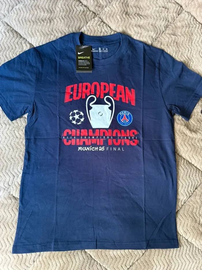 T-shirt Nike PSG Finale Ligue des Champions 🏆Munich 25 – Neuf avec Étiquette