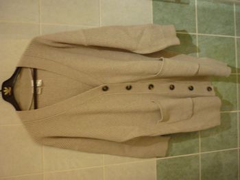 Cardigan long gros boutons avec poches