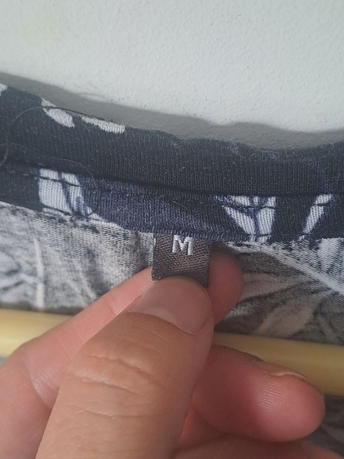 Robe floral marine blanc Taille M - photo numéro 8