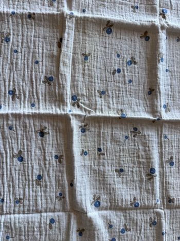 Lot 2 langes bébé 65x65cm IKEA fleurs - photo numéro 2