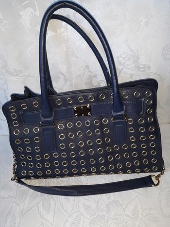 Faby27800 Sac à mains "Justfab" couleur : bleu marine Bandoulière avec chaine dorée