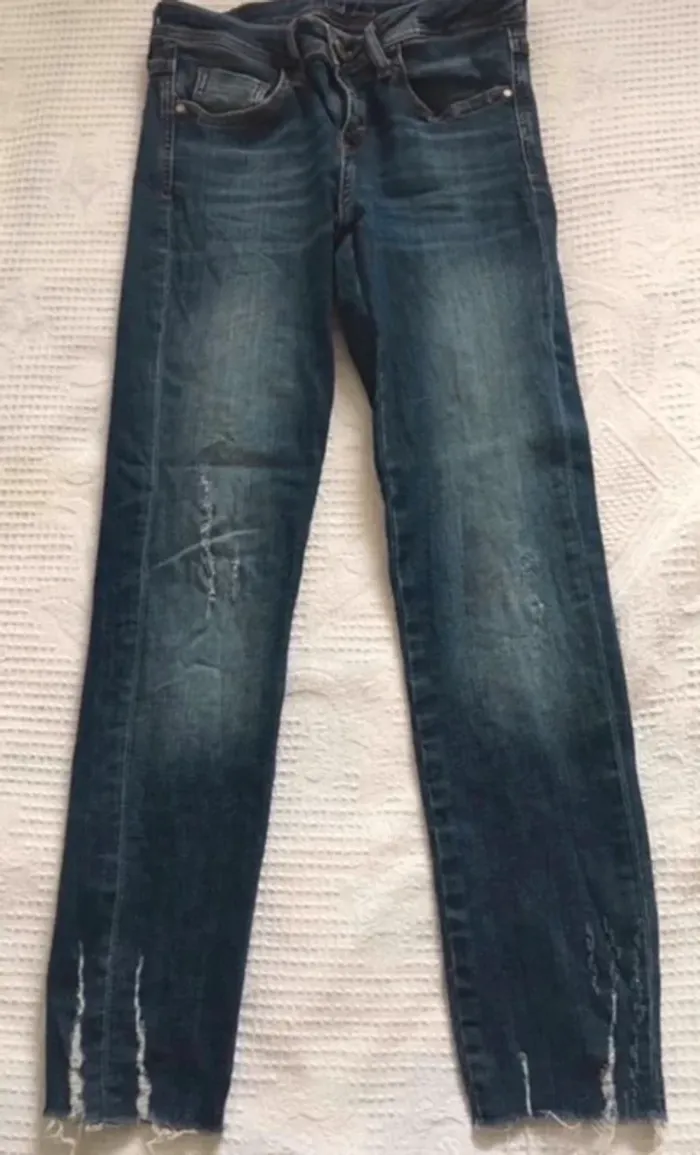 Jeans Zara 36 used - photo numéro 3