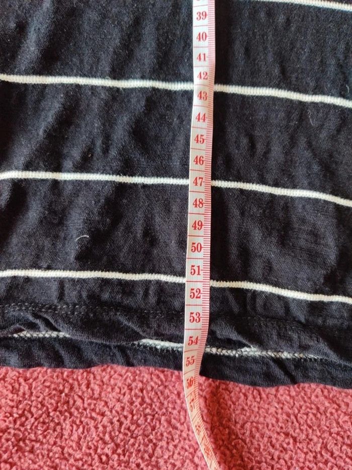 Tee-shirt femme taille 44 neuf - photo numéro 4