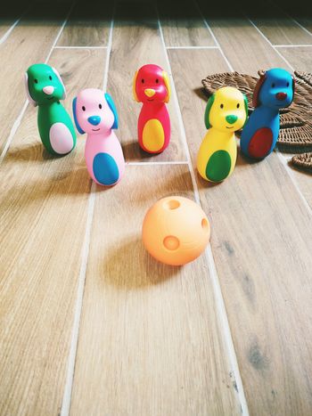 🐶Lot de quilles animaux chiens en plastique marque Ludi
