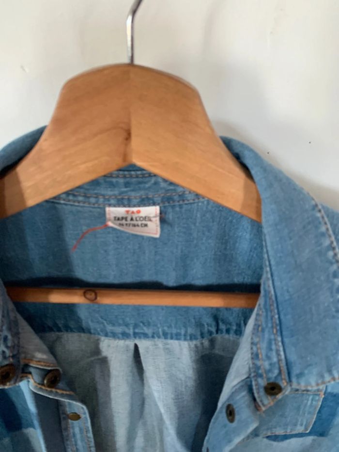 Chemise en jean tape-à-l’œil - photo numéro 4