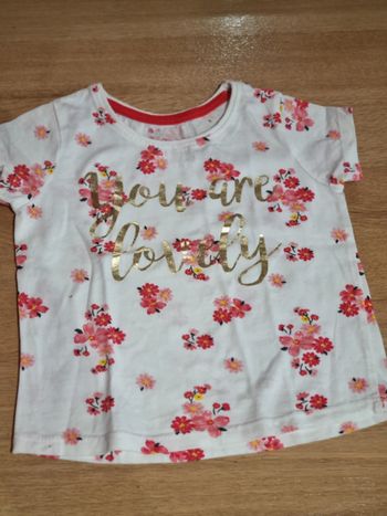 Tee shirt fleuri