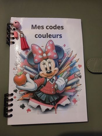 Carnet de code couleur pour coloriage mystere