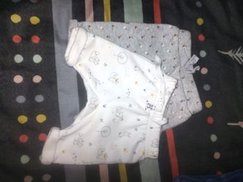 Petit pantalons fille taille 1 mois