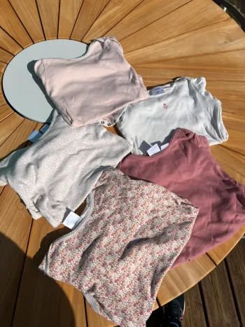 Ensemble de 5 bodys