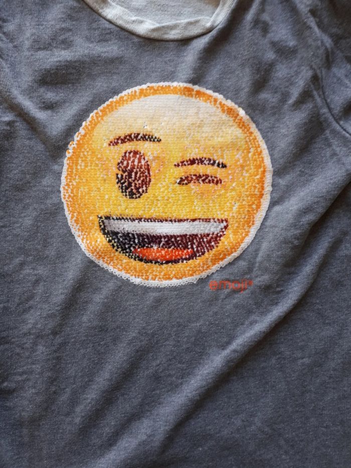 Pull Emoji à sequins 12 ans - photo numéro 3