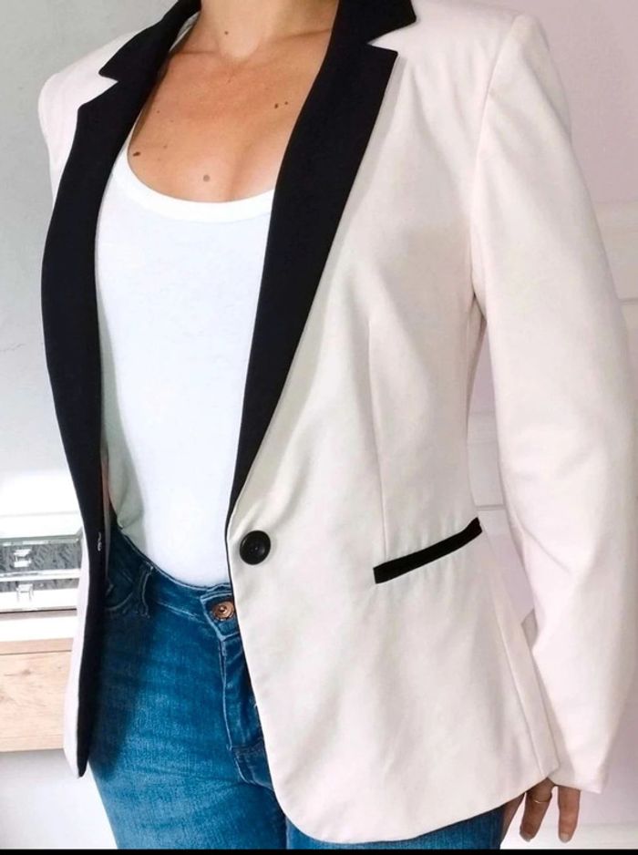 Veste blazer Rose poudré Noir - Naf Naf Vintage - 40 = 36 actuel - Comme Neuve - photo numéro 4