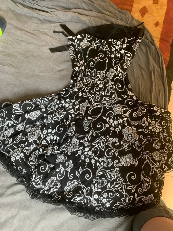 Robe 👗 évènement - photo numéro 2