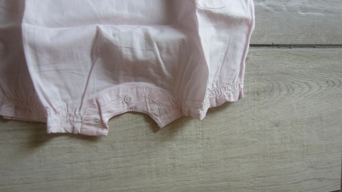 Barboteuse rose pastel 6 mois - photo numéro 3