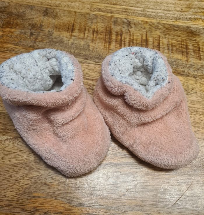Chaussons pantoufle pointure 23/24