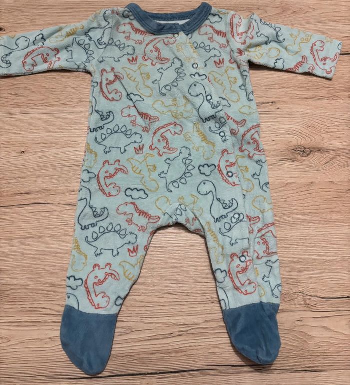 Lot 4 pyjamas 1 pièce 3 mois - photo numéro 3