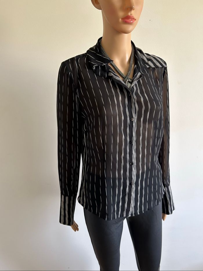 Blouse noire et blanche transparente Mexx taille française 40 TBE - photo numéro 2