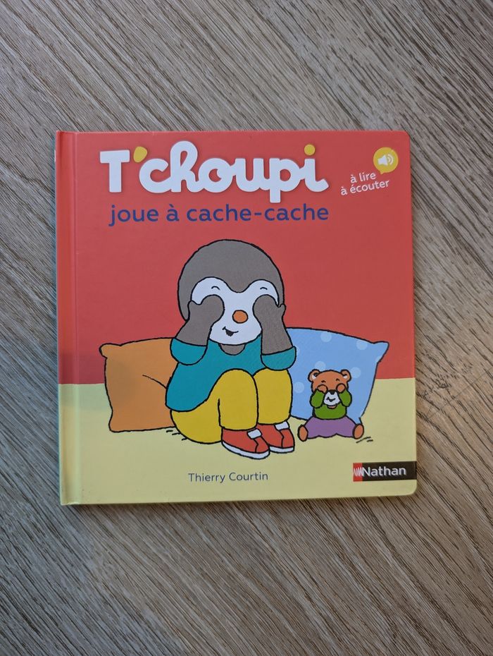 Livre T'choupi joue à cache-cache