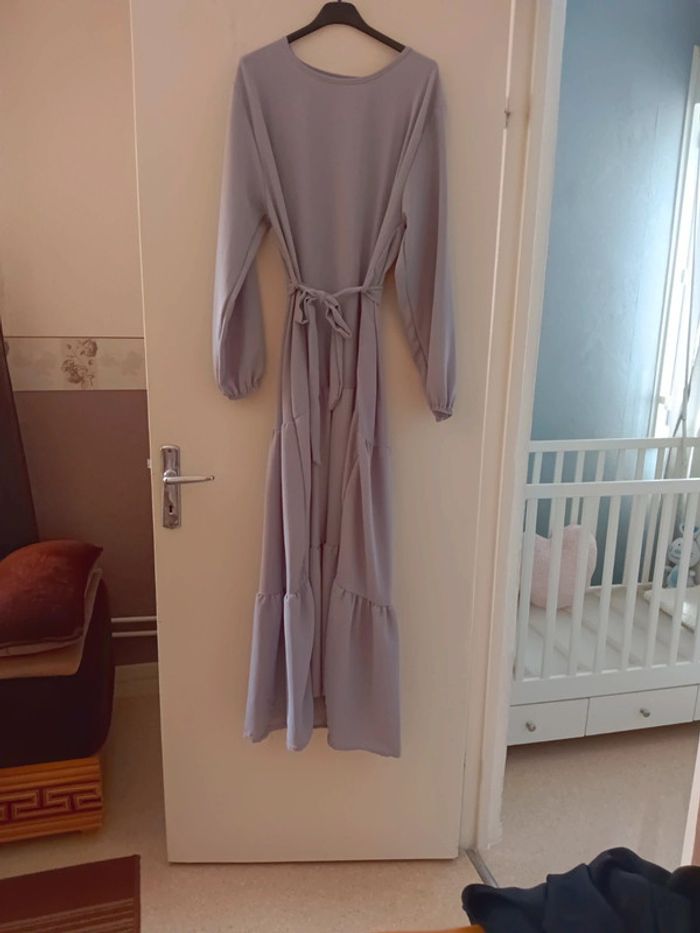 robe longue grise - photo numéro 5