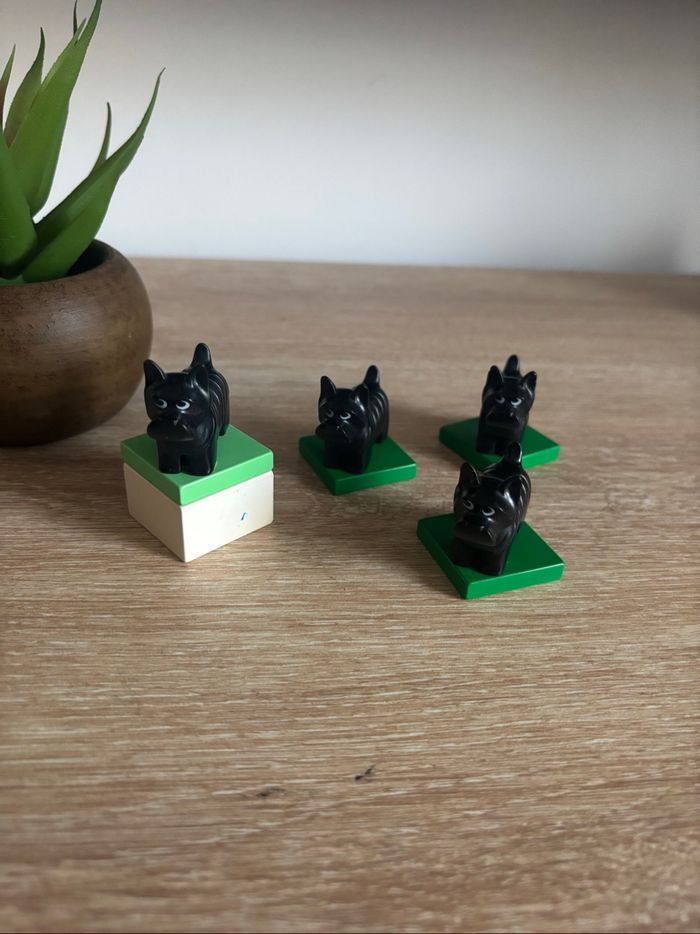 Lot de 4 figurines chien lego duplo - photo numéro 2