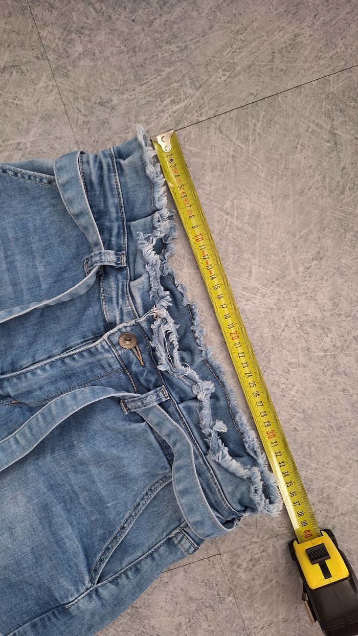 Short Laulia 42 - photo numéro 2