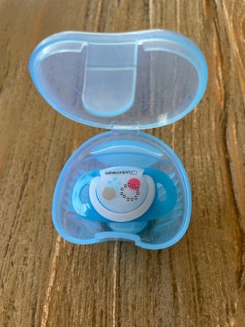 Boîte de transport et stérilisation bébé confort avec tétine neuve