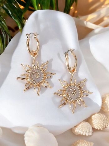 Magnifique paire de boucles d'oreilles pendantes - soleil doré - acier inoxydable 🌊