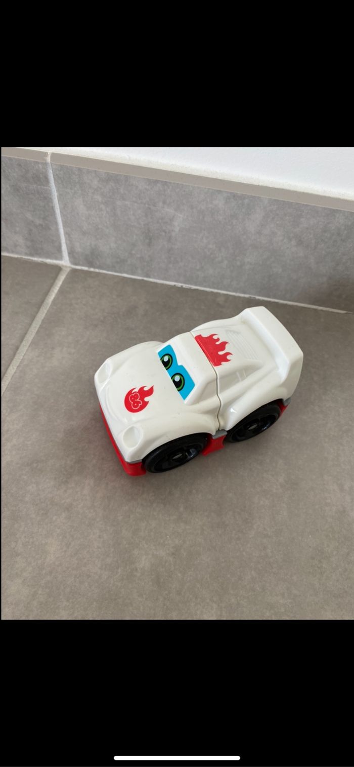 Jouet petite voiture sonore - photo numéro 2