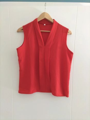 Haut sans manches