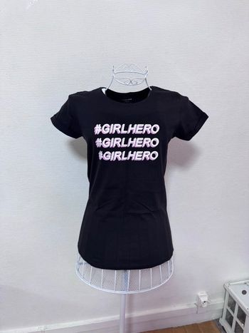 T-shirt noir
