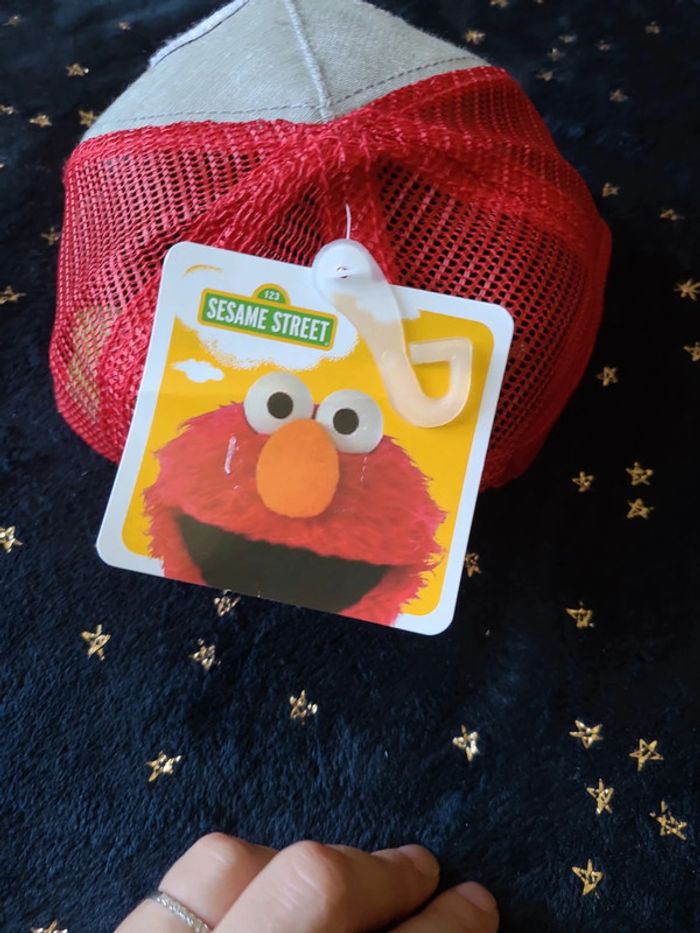 Casquette 48 cm Elmo sesame strret Neuve - photo numéro 5