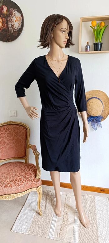 Magnifique robe noire style cache coeur taille 38 - Uta raasch