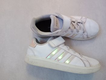 Basket adidas fille 35