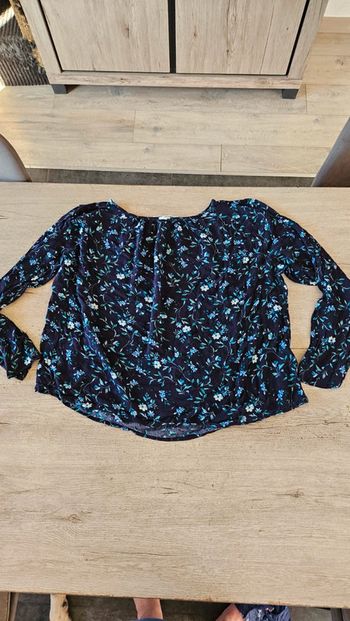 Blouse large à manches longues, bleu foncé avec fleurs, H&M LOGG, 46
