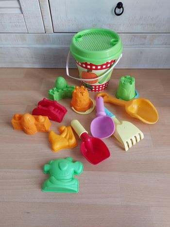 Ensemble jouets plage