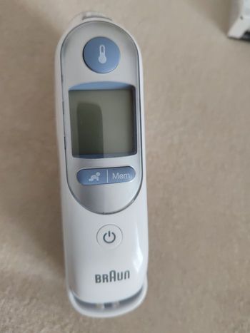 THERMOMÈTRE AURICULAIRE BRAUN THERMOSCAN 7 valeur neuf 70€