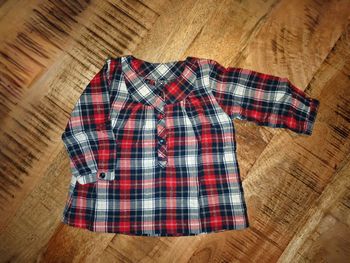 Très jolie chemise 6 mois Tape à l'oeil