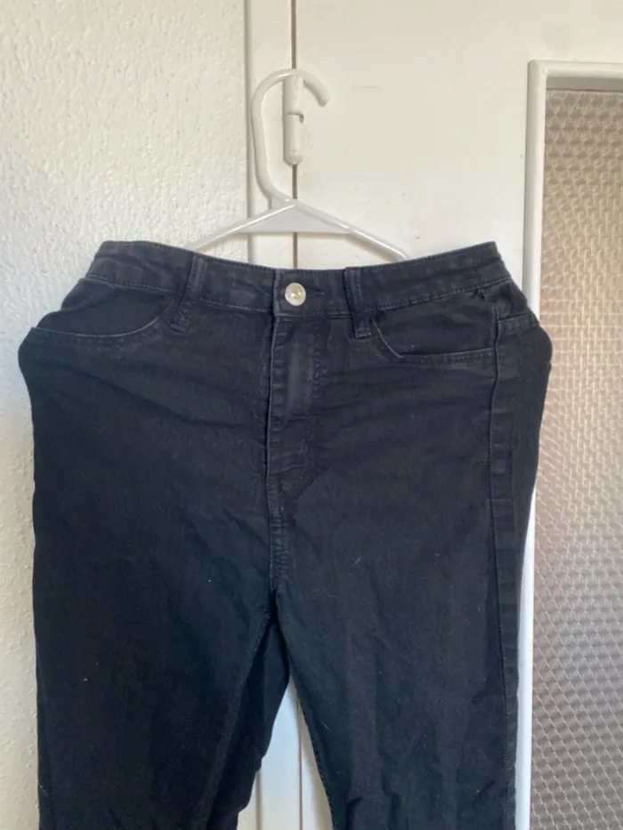 Jean large taille 38 - photo numéro 2