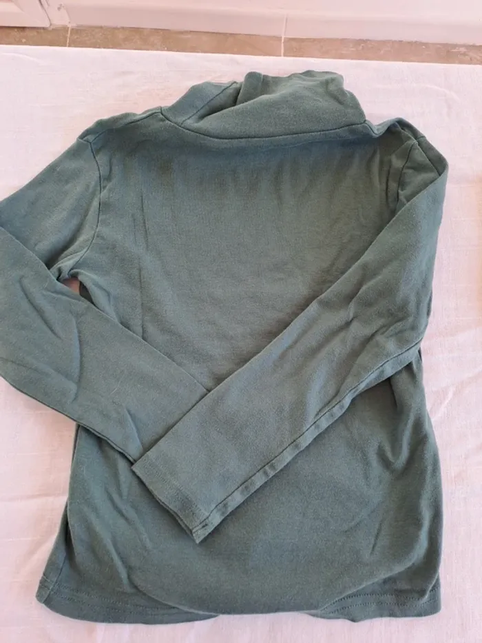 Lot de 2 sous pull kiabi 8 ans - photo numéro 4